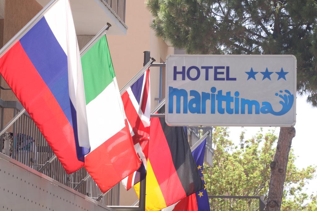 Hotel Marittima Ріміні Екстер'єр фото